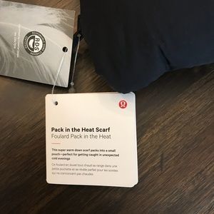 Lululemon Pack In The Heat Scarf